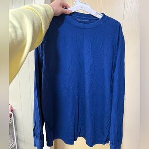 American Eagle Outfitters Men's Deep Blue Long Sleeve Tee